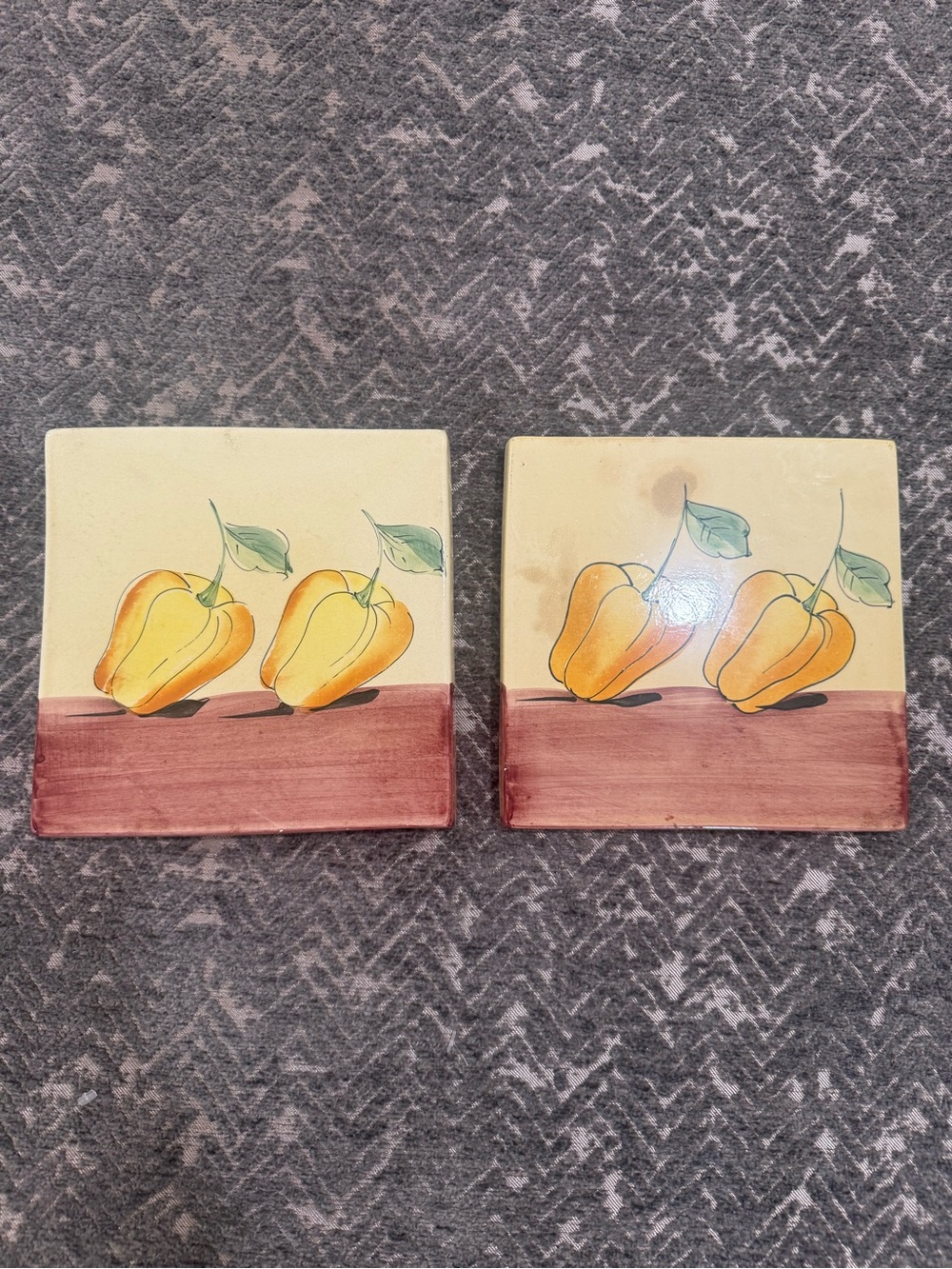 Crate & Barrel Made in Italy Heavy Ceramic Pepper Trivets Cork Back Set 2